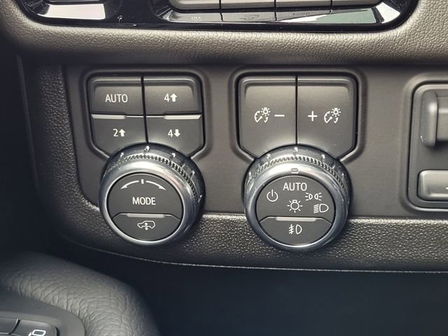 New 2026 GMC Yukon Denali w/ Denali Reserve Package image 19