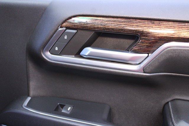 Used 2024 GMC Sierra 1500 Elevation w/ Elevation Premium Package image 9