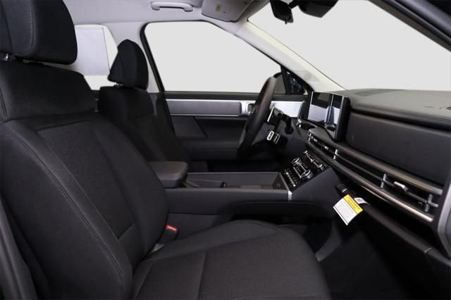 New 2026 Hyundai Santa Fe SE AWD/4WD image 8