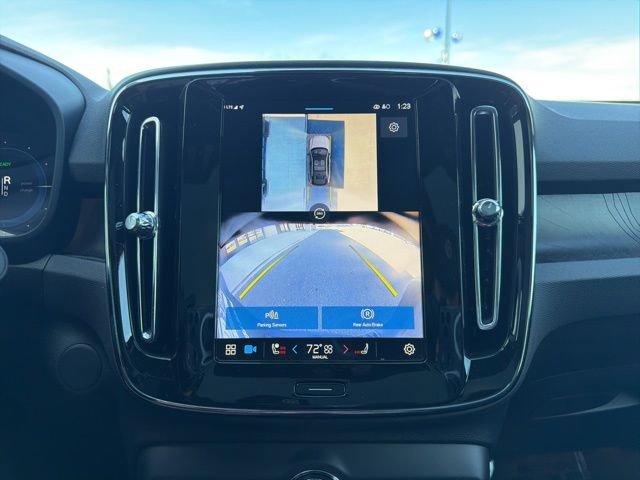 Used 2024 Volvo C40 P8 Recharge Ultimate w/ Protection Package Premier image 26