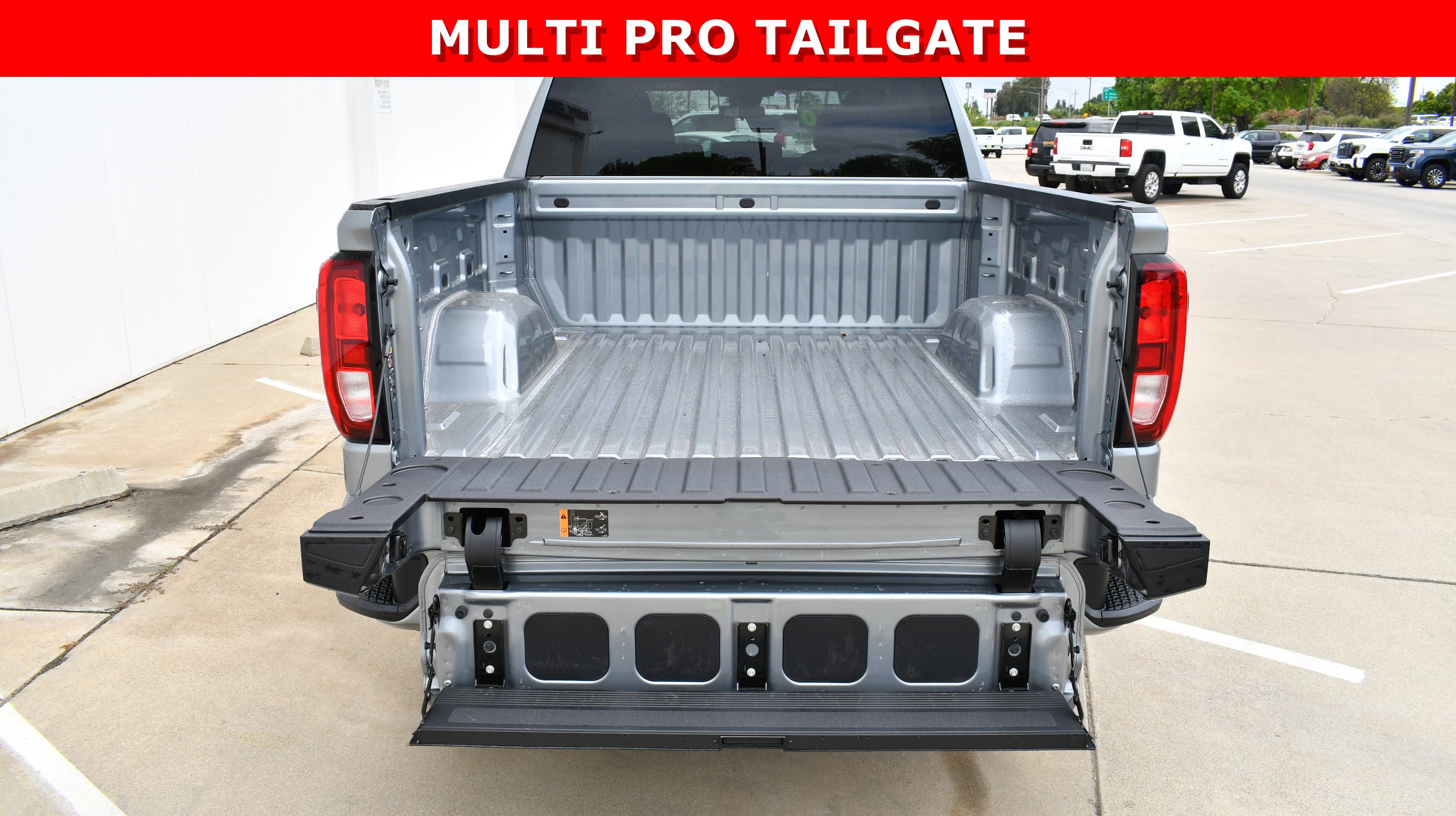 New 2026 GMC Sierra 1500 Elevation image 8