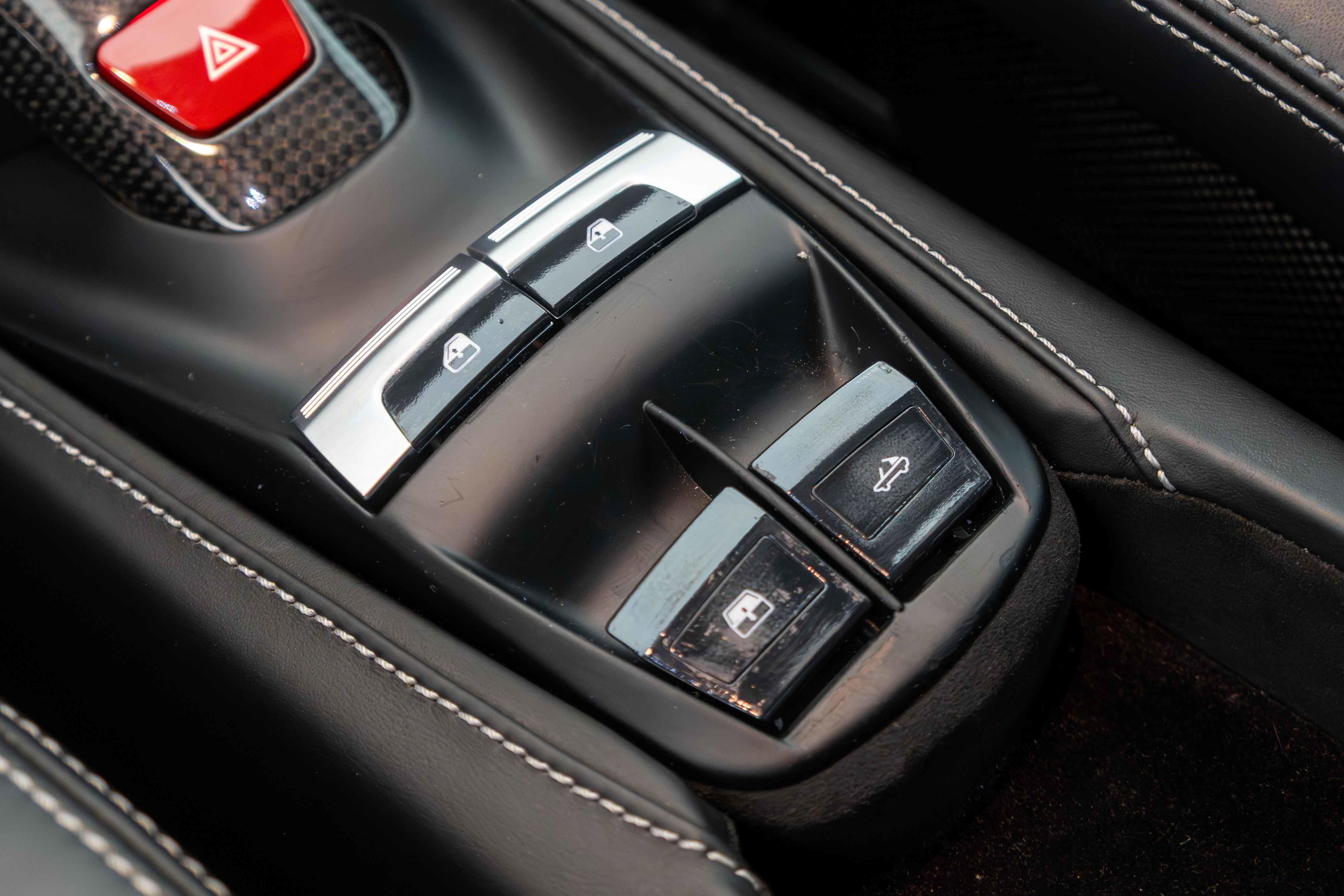 Used 2016 Ferrari 488 Spider image 37