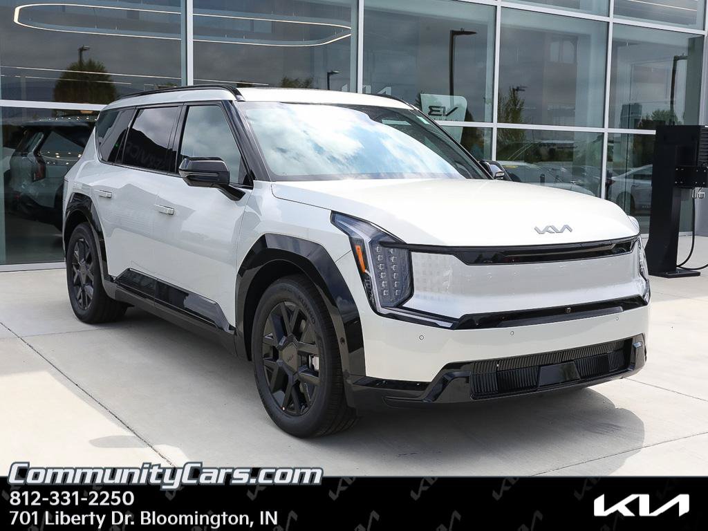 New 2026 Kia EV9 Land w/ Nightfall Edition Package