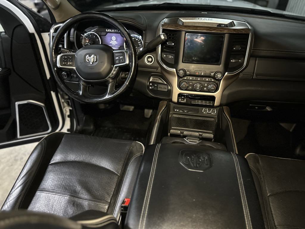Used 2019 RAM 3500 Laramie image 33