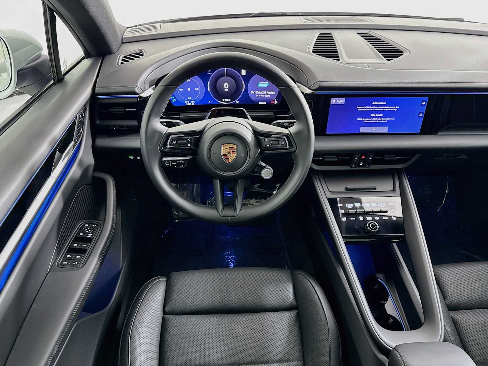 Used 2026 Porsche Macan Electric RWD image 24
