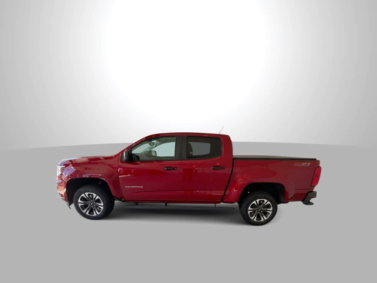 Used 2021 Chevrolet Colorado Z71 w/ Safety Package AWD/4WD image 5