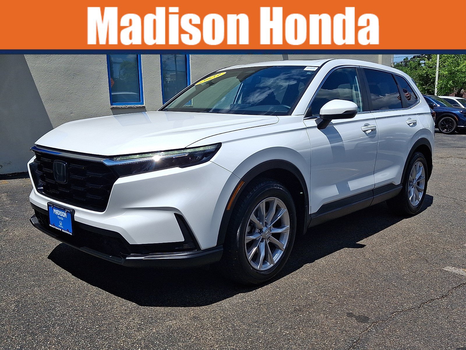 Used 2023 Honda CR-V EX-L image 1