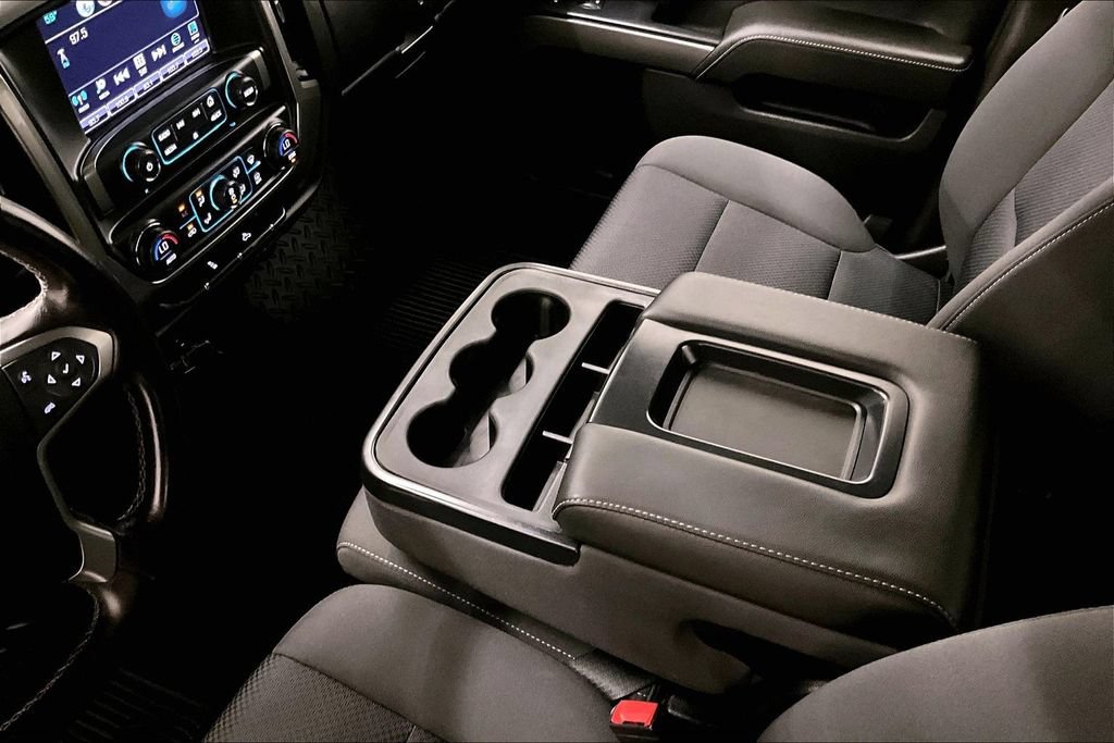Used 2018 Chevrolet Silverado 1500 LT w/ All Star Edition AWD/4WD image 19