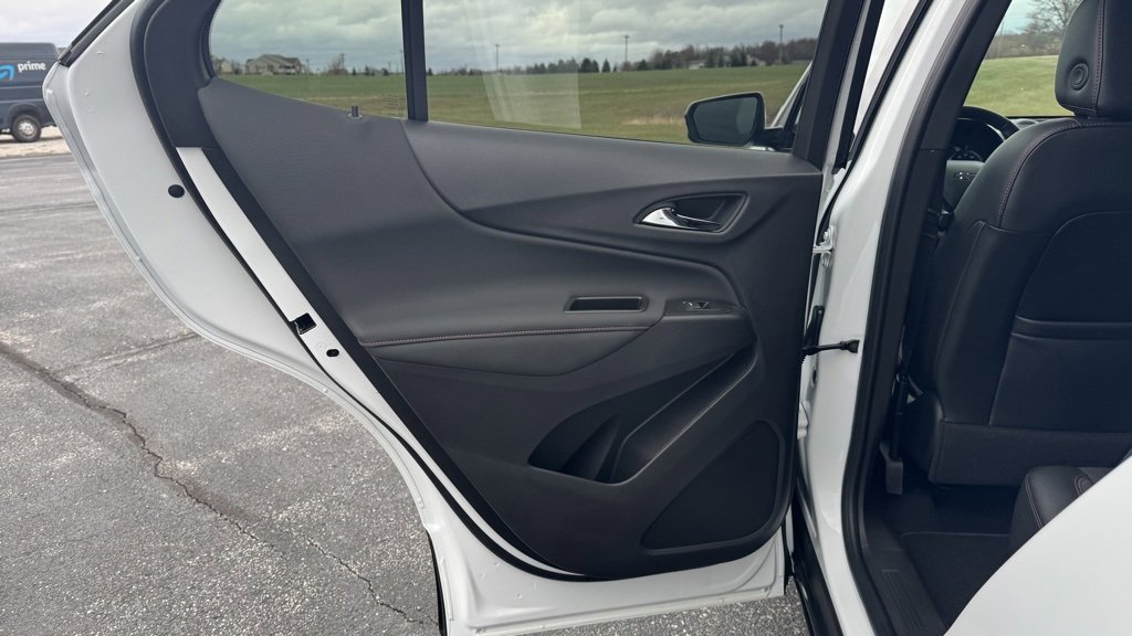 Used 2024 Chevrolet Equinox RS image 14