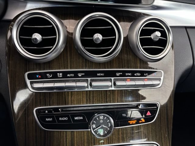 Used 2018 Mercedes-Benz C 300 4MATIC Sedan image 17