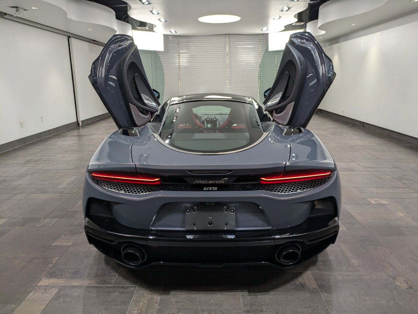 New 2025 McLaren GTS image 26