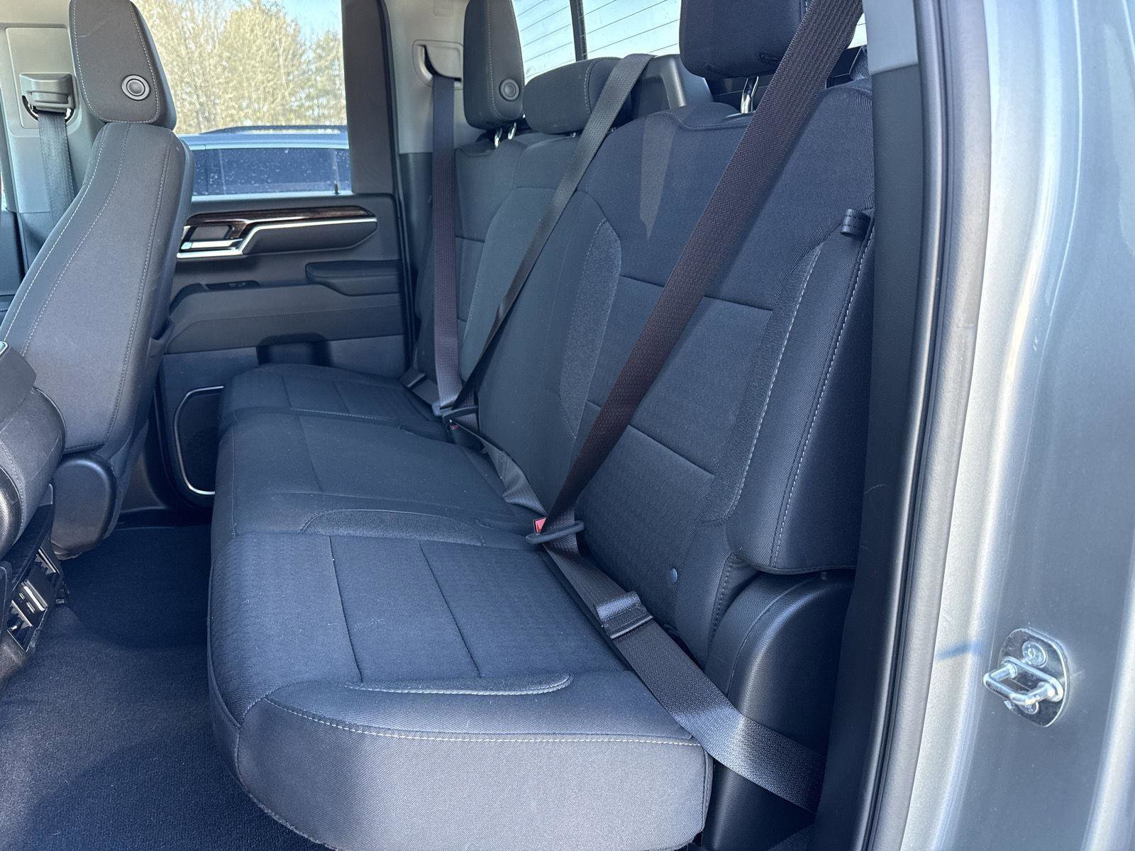 Used 2024 GMC Sierra 2500 SLE w/ SLE Value Package; image 15