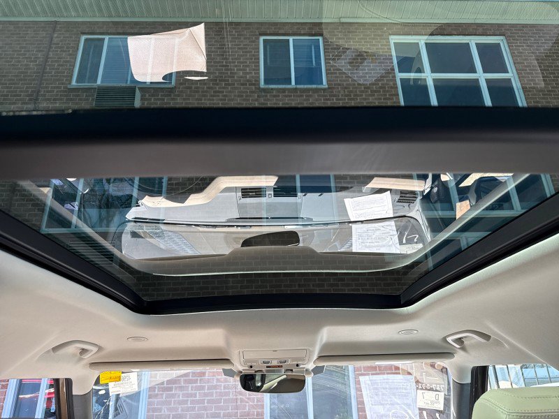 Used 2020 Land Rover Defender 110 S image 61