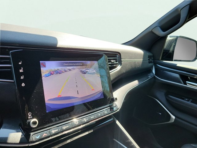 Certified 2022 Jeep Wagoneer Series I AWD/4WD image 44