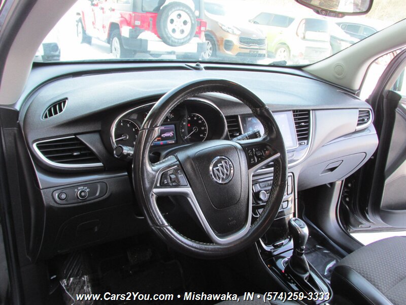 Used 2021 Buick Encore Preferred AWD/4WD image 10