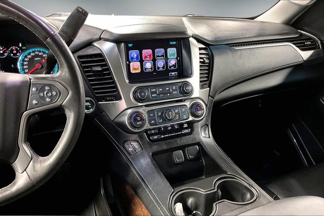 Used 2017 Chevrolet Suburban LT image 11