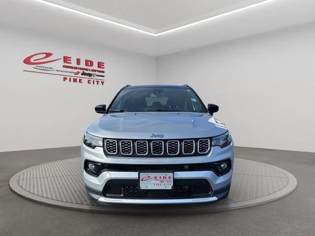 Used 2025 Jeep Compass Limited AWD/4WD image 10