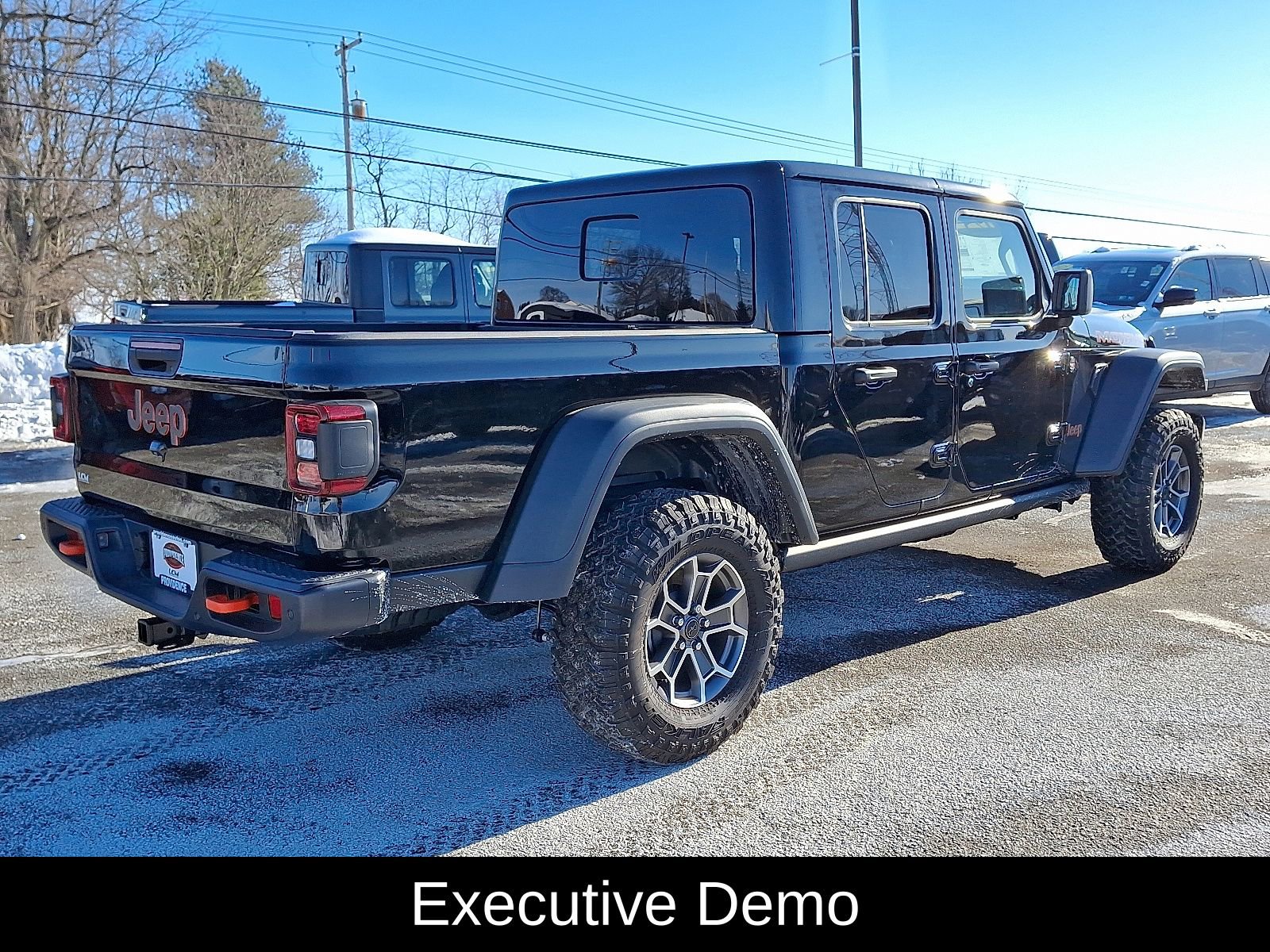 New 2025 Jeep Gladiator Mojave w/ Safety Group AWD/4WD image 7