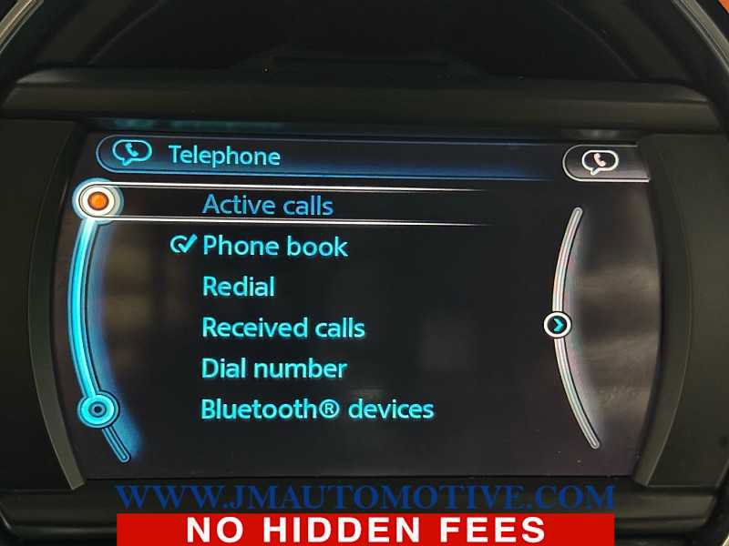 Used 2015 MINI Cooper 4-Door Hardtop image 24