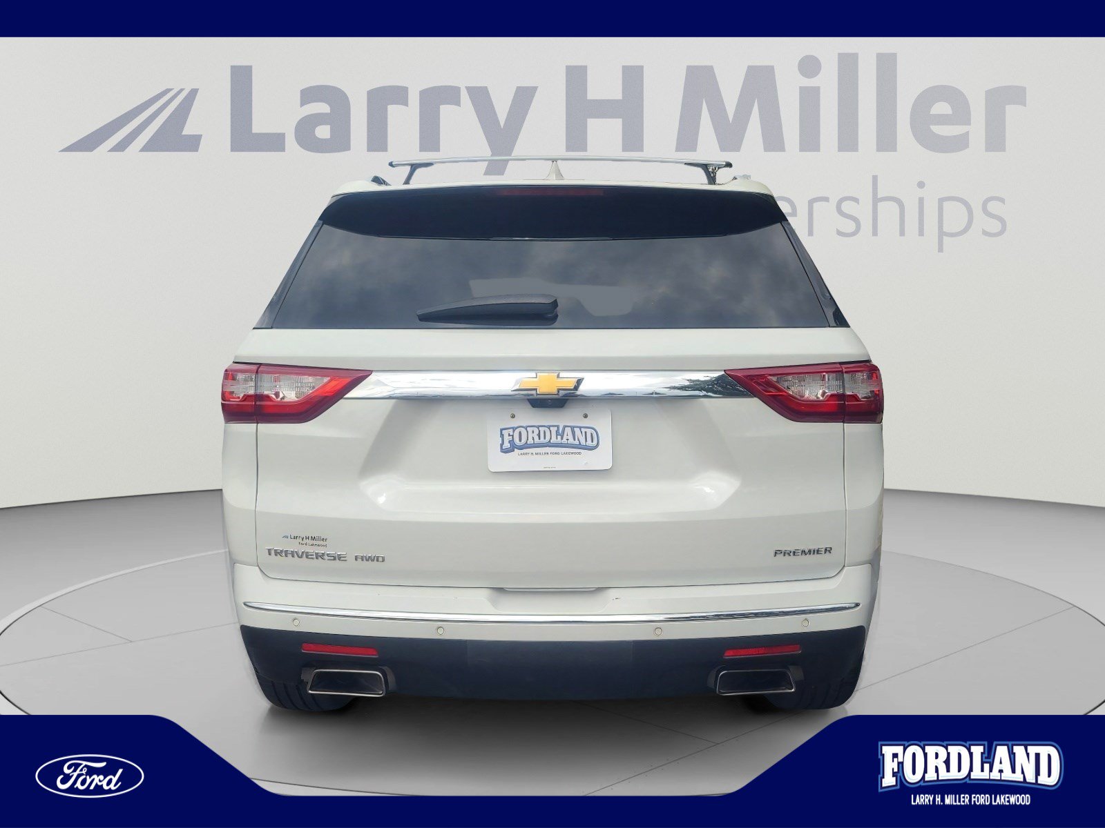 Used 2019 Chevrolet Traverse Premier w/ LPO, Floor Liner Package AWD/4WD image 4