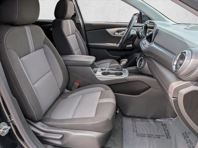 Used 2025 Chevrolet Blazer LT image 21