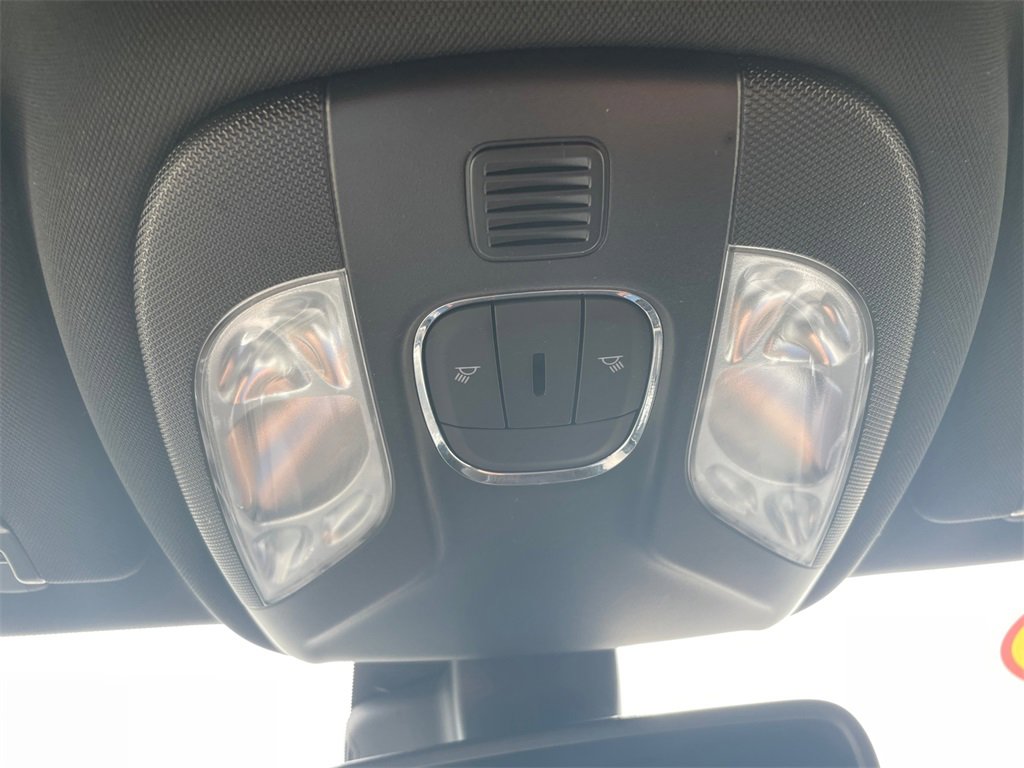 Used 2024 Jeep Compass Limited image 19