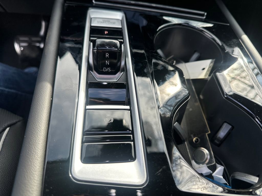 New 2026 Volkswagen Atlas SEL Premium R-Line image 12