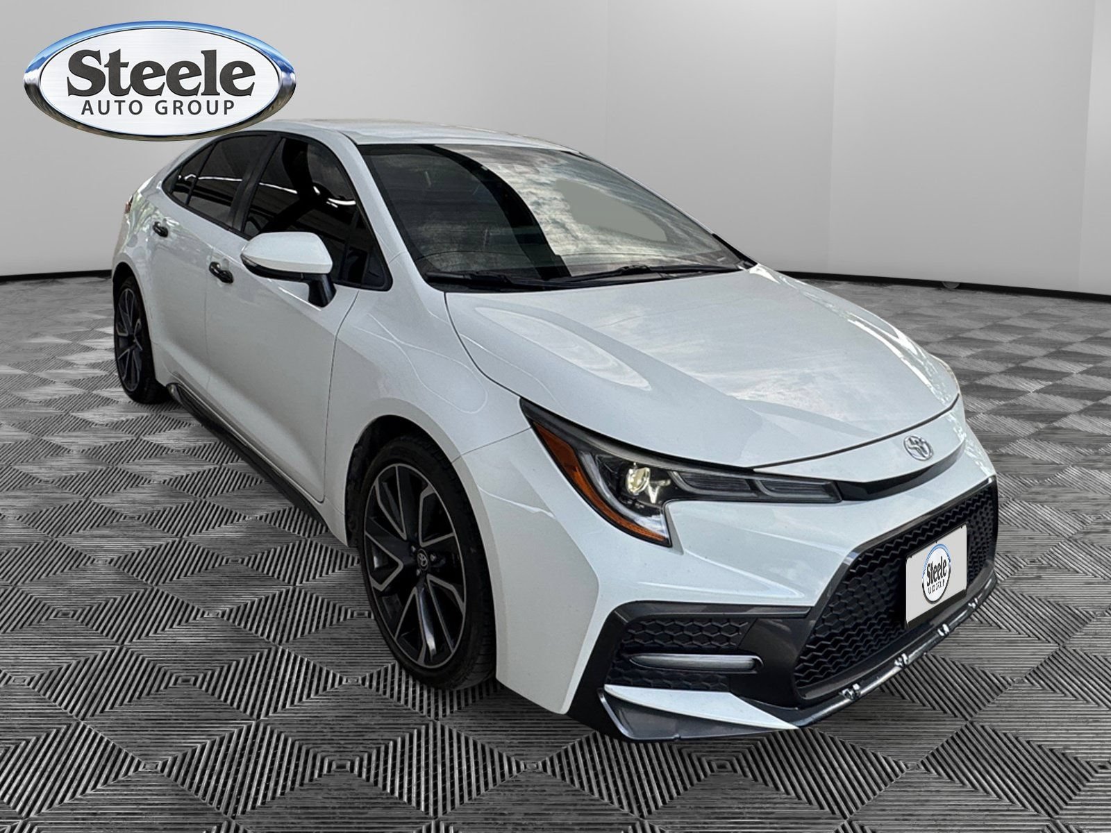 Used 2020 Toyota Corolla SE FWD image 7