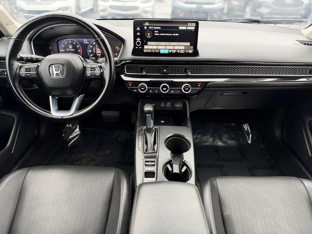 Used 2024 Honda Civic Touring image 11