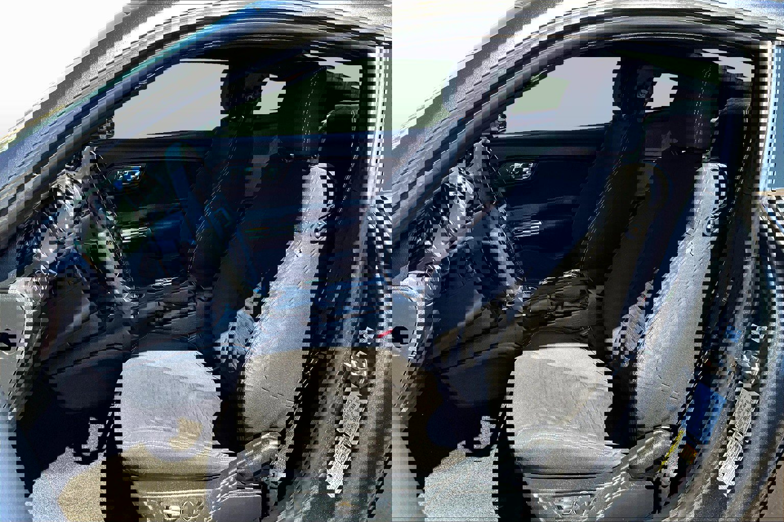 Used 2016 Ford Mustang EcoBoost image 23