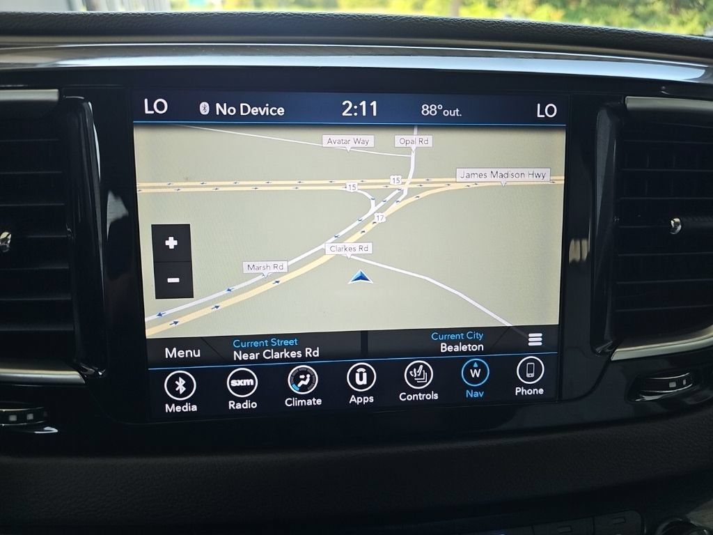 Used 2018 Chrysler Pacifica Touring-L Plus w/ Advanced Safetytec Group FWD image 25