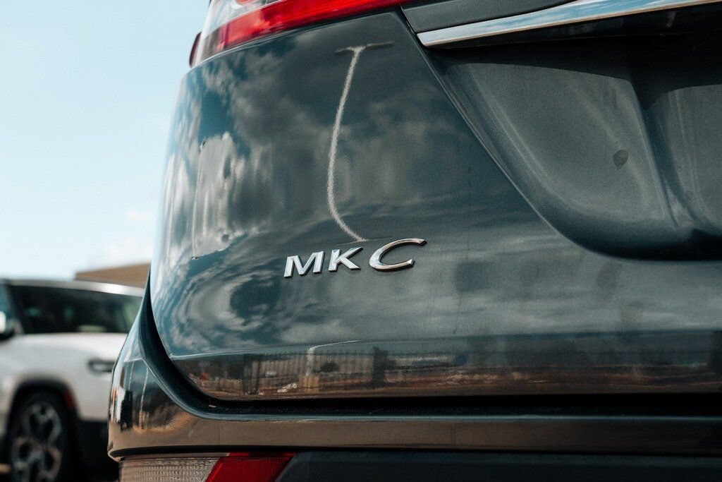 Used 2019 Lincoln MKC Reserve w/ MKC Climate Package AWD/4WD image 14