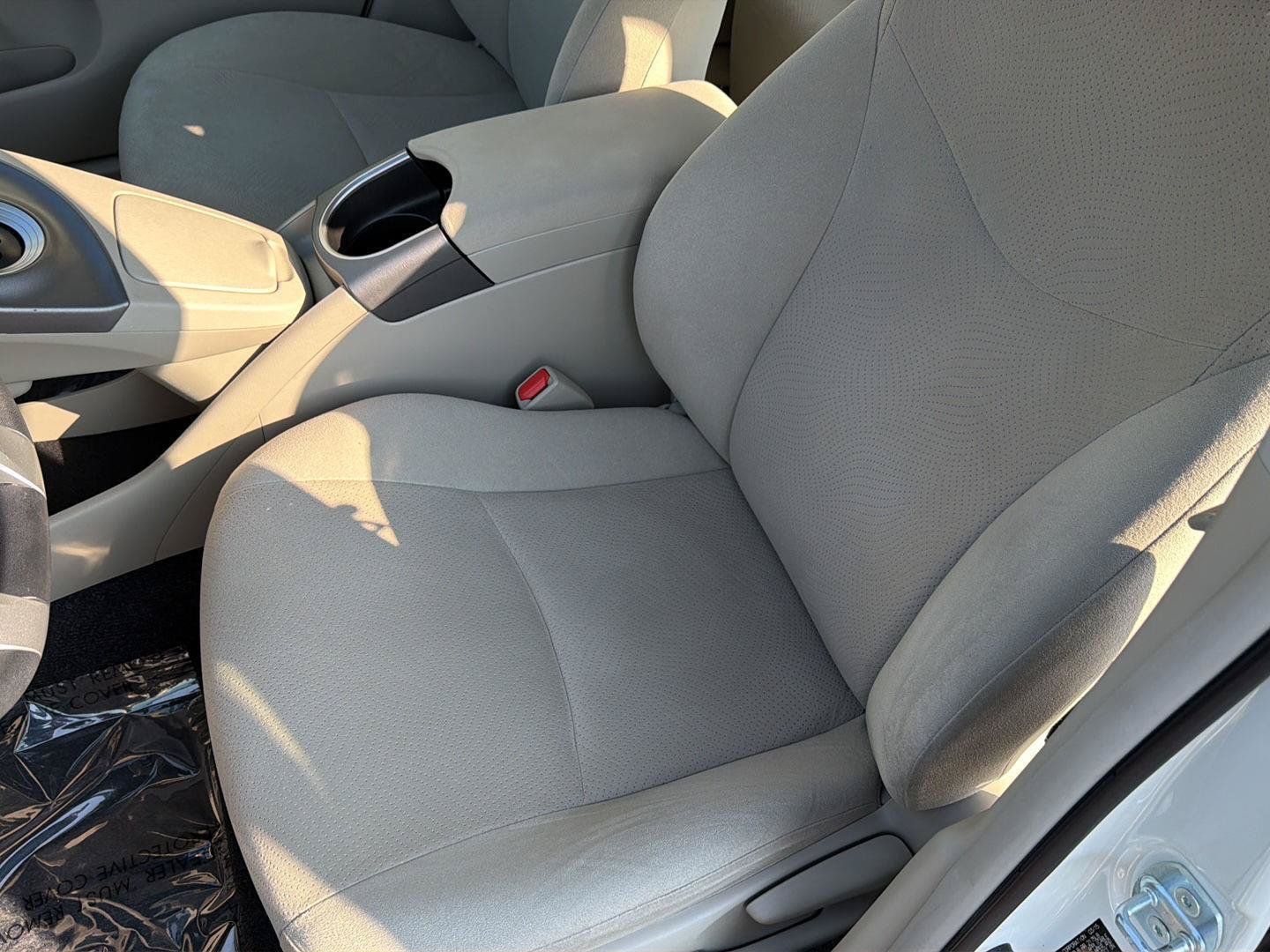 Used 2015 Toyota Prius Three FWD image 28