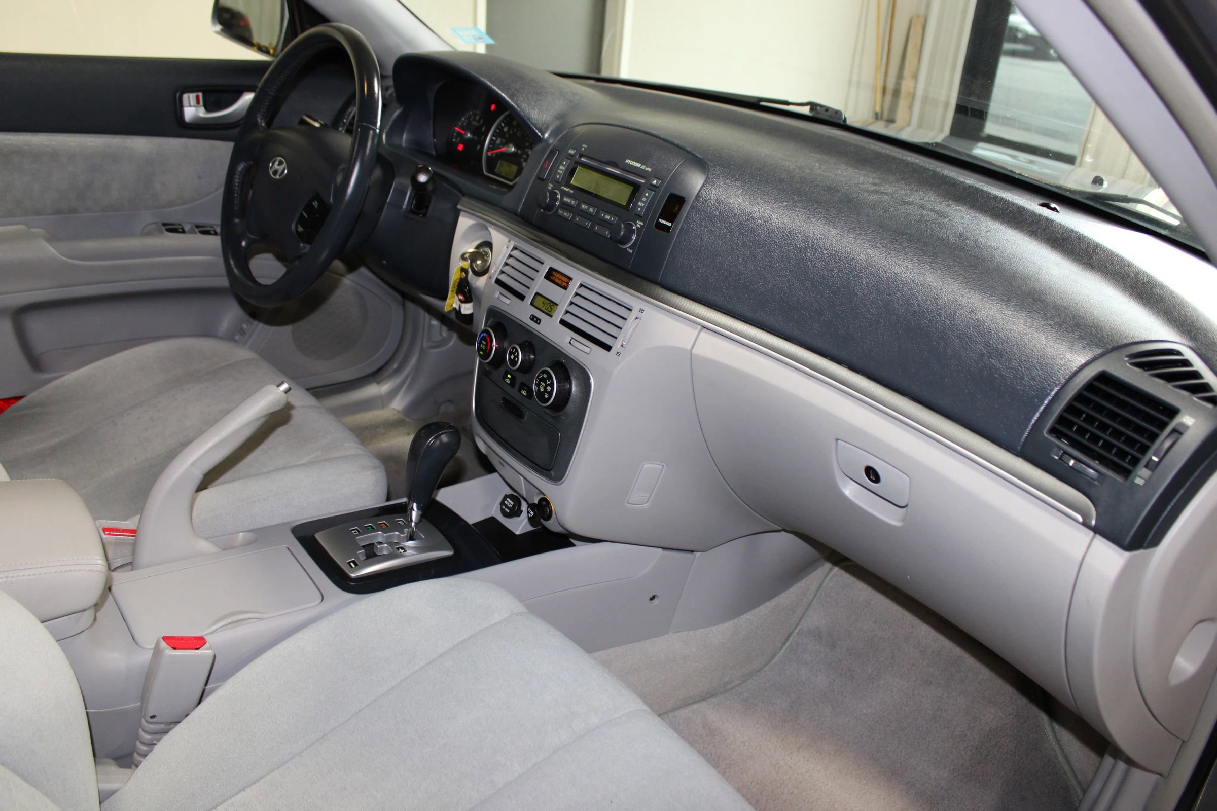 Used 2006 Hyundai Sonata GLS FWD image 25