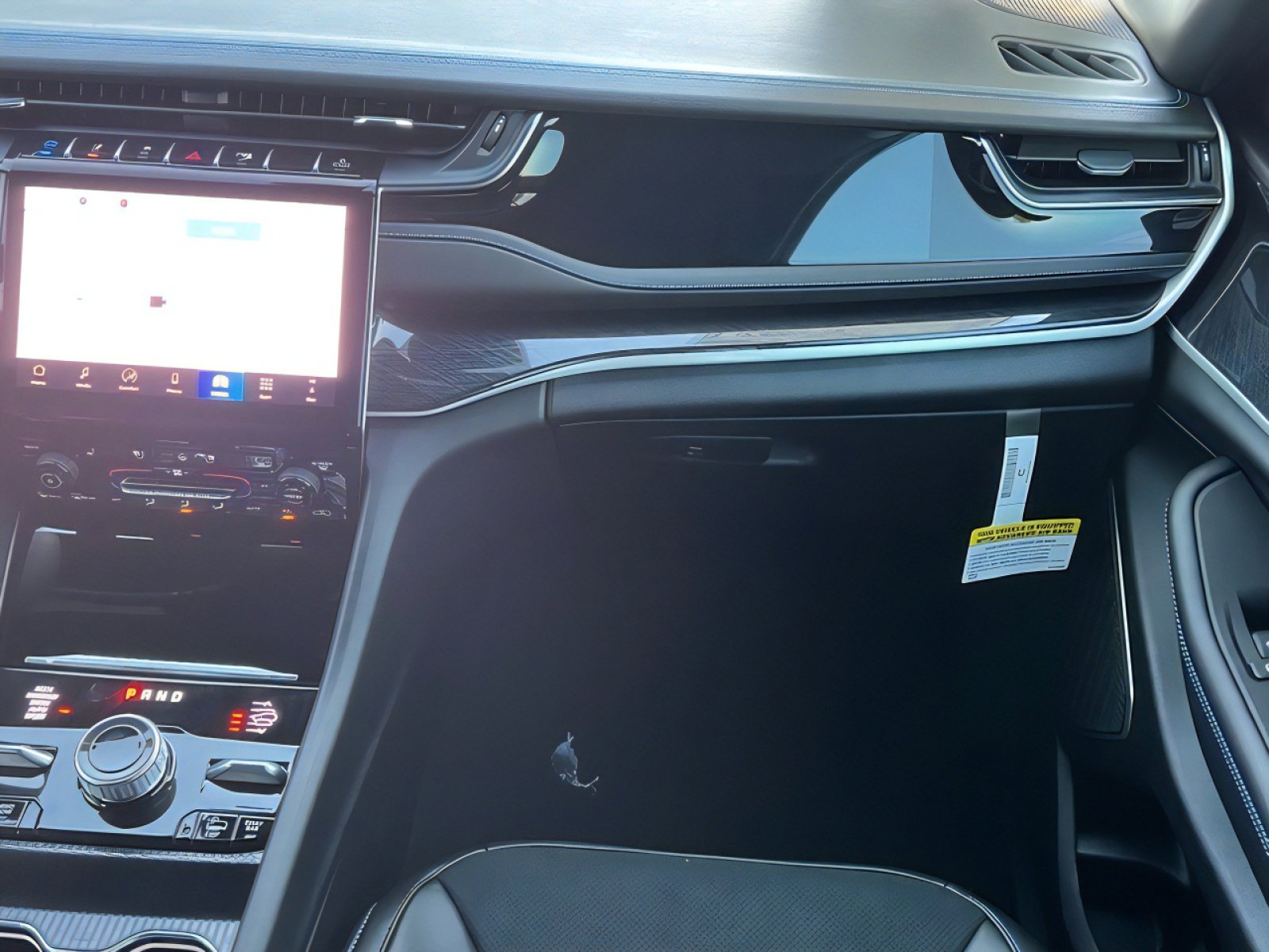 New 2025 Jeep Grand Cherokee Trailhawk image 16