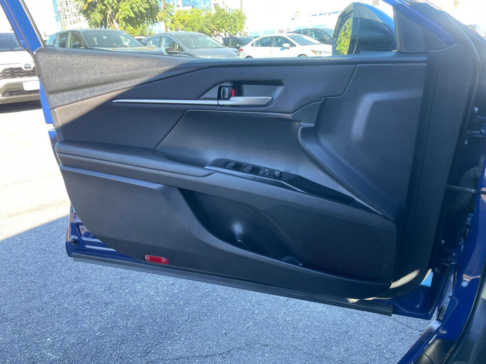 Used 2025 Toyota Camry LE image 20