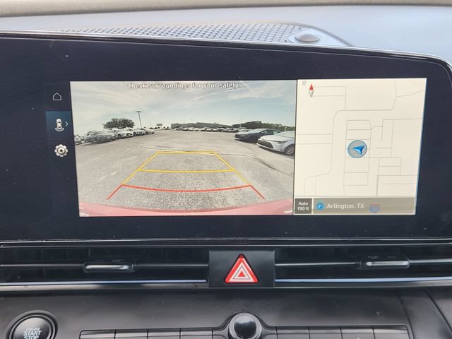 Used 2025 Hyundai Elantra SEL FWD image 17