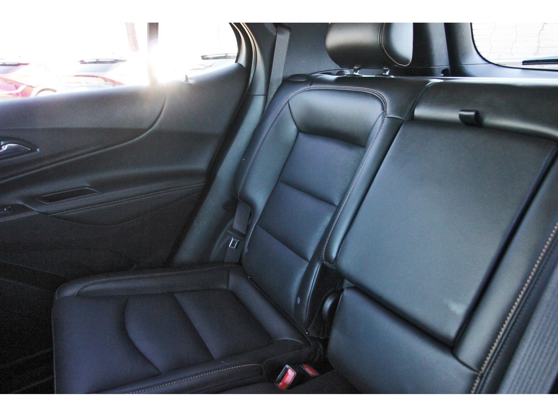 Used 2021 Chevrolet Equinox Premier FWD image 14