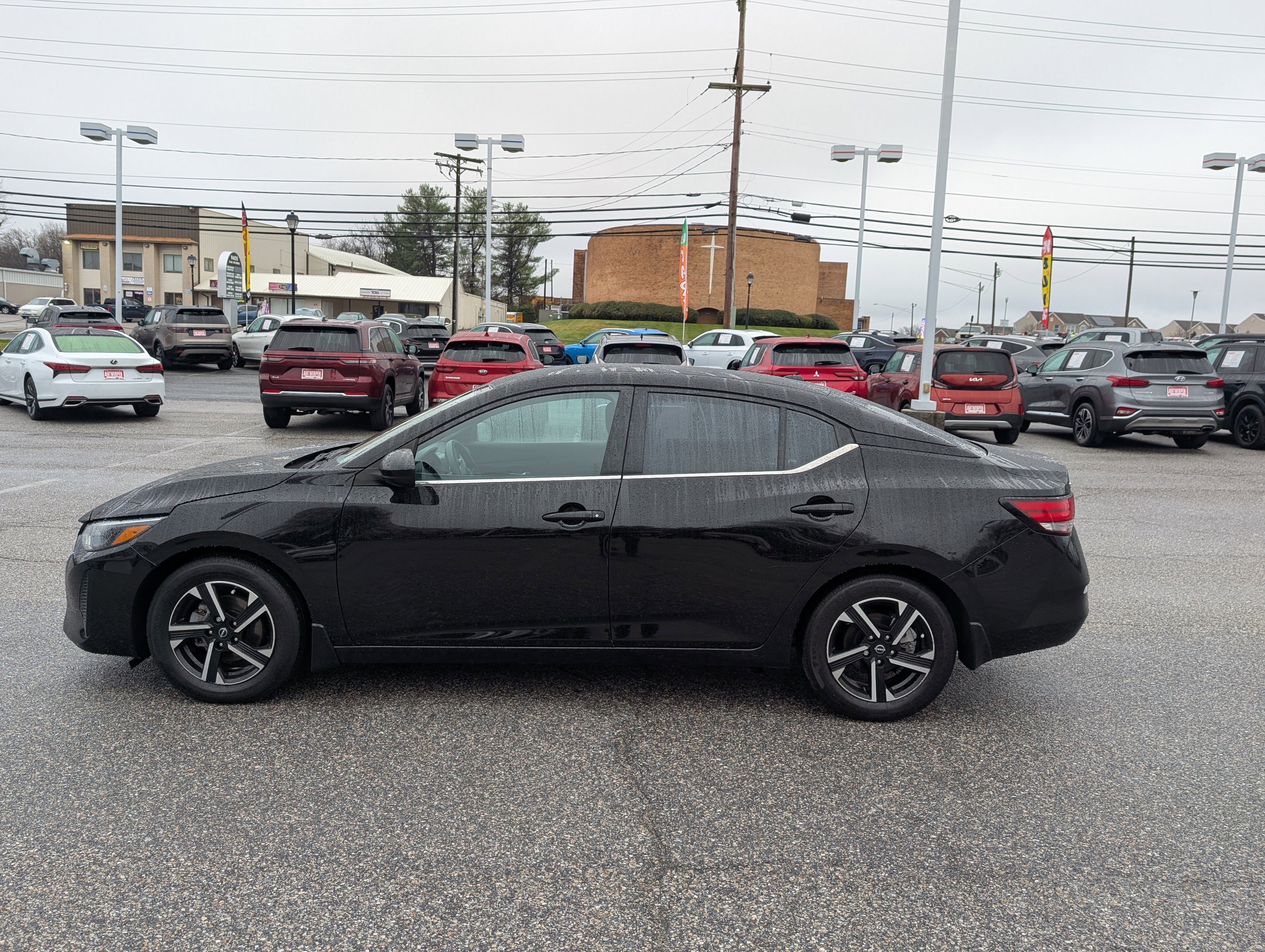 Used 2024 Nissan Sentra SV image 6