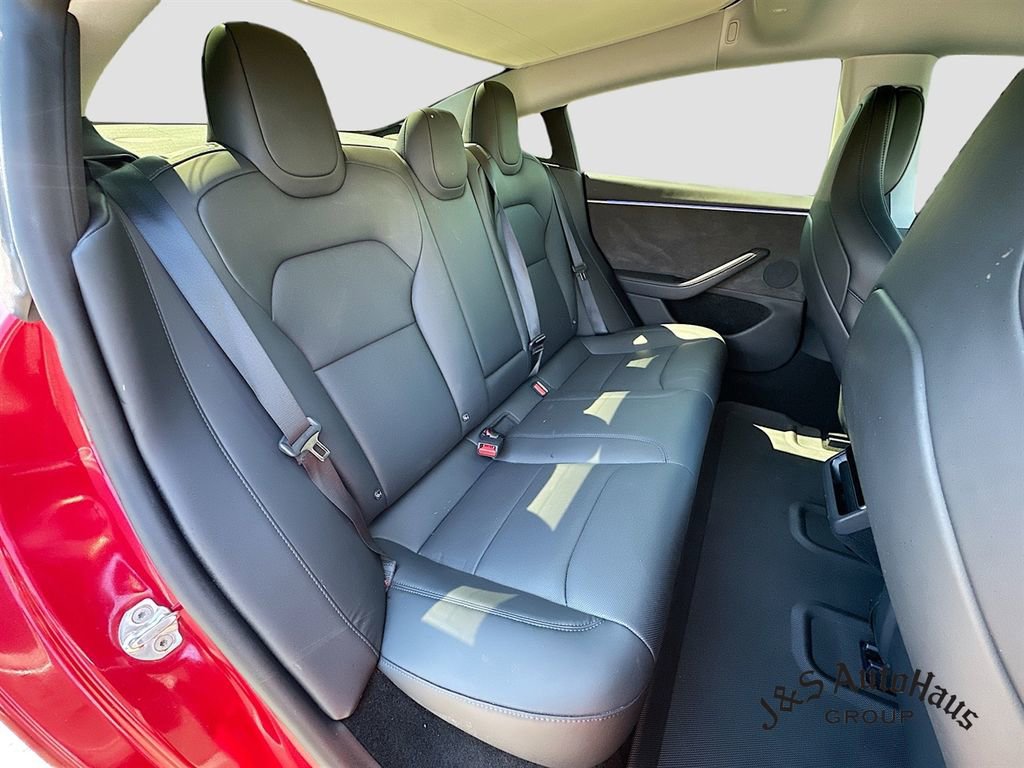 Used 2024 Tesla Model 3 Performance image 35