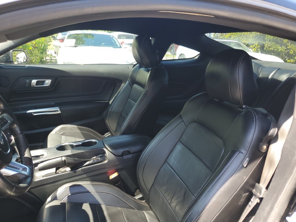 Used 2022 Ford Mustang Premium w/ Equipment Group 201A RWD image 18