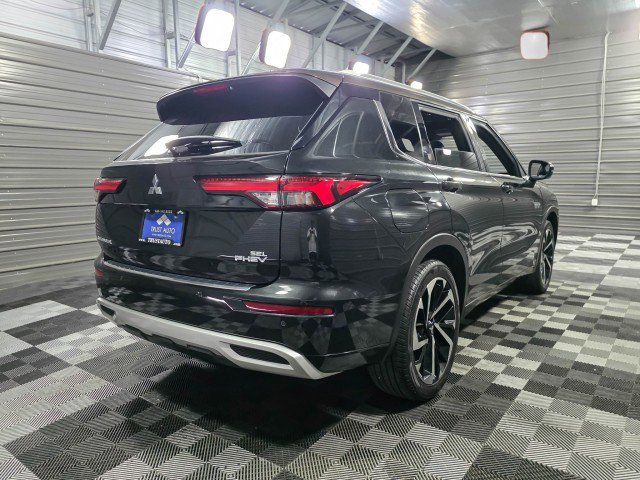 Used 2023 Mitsubishi Outlander SEL 40th Anniversary AWD/4WD image 5
