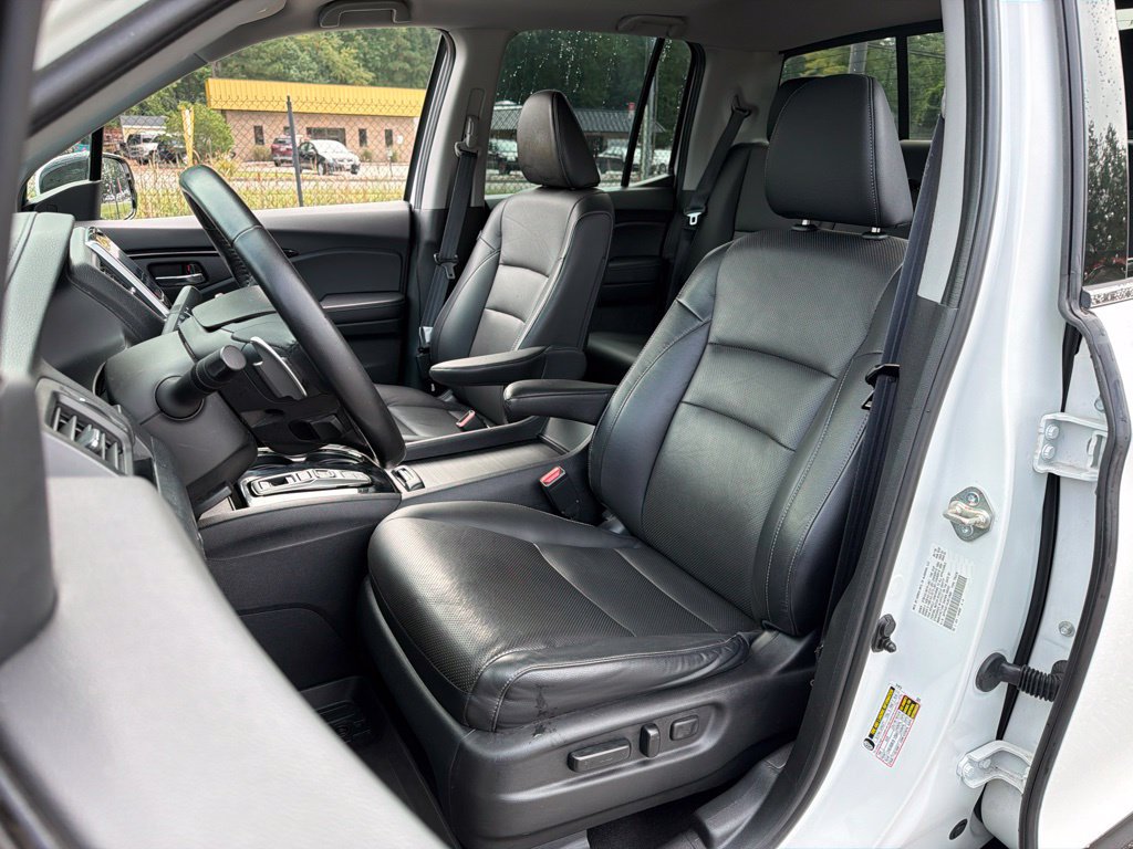 Used 2020 Honda Ridgeline RTL-E image 19