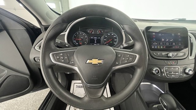 Used 2023 Chevrolet Malibu LT image 36
