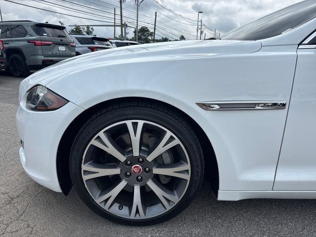 Used 2017 Jaguar XJ L Portfolio AWD/4WD image 10