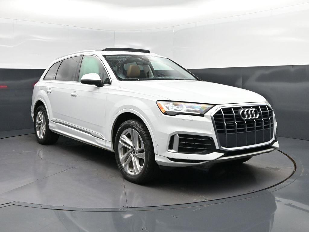 Used 2021 Audi Q7 2.0T Premium w/ Convenience Package AWD/4WD image 9