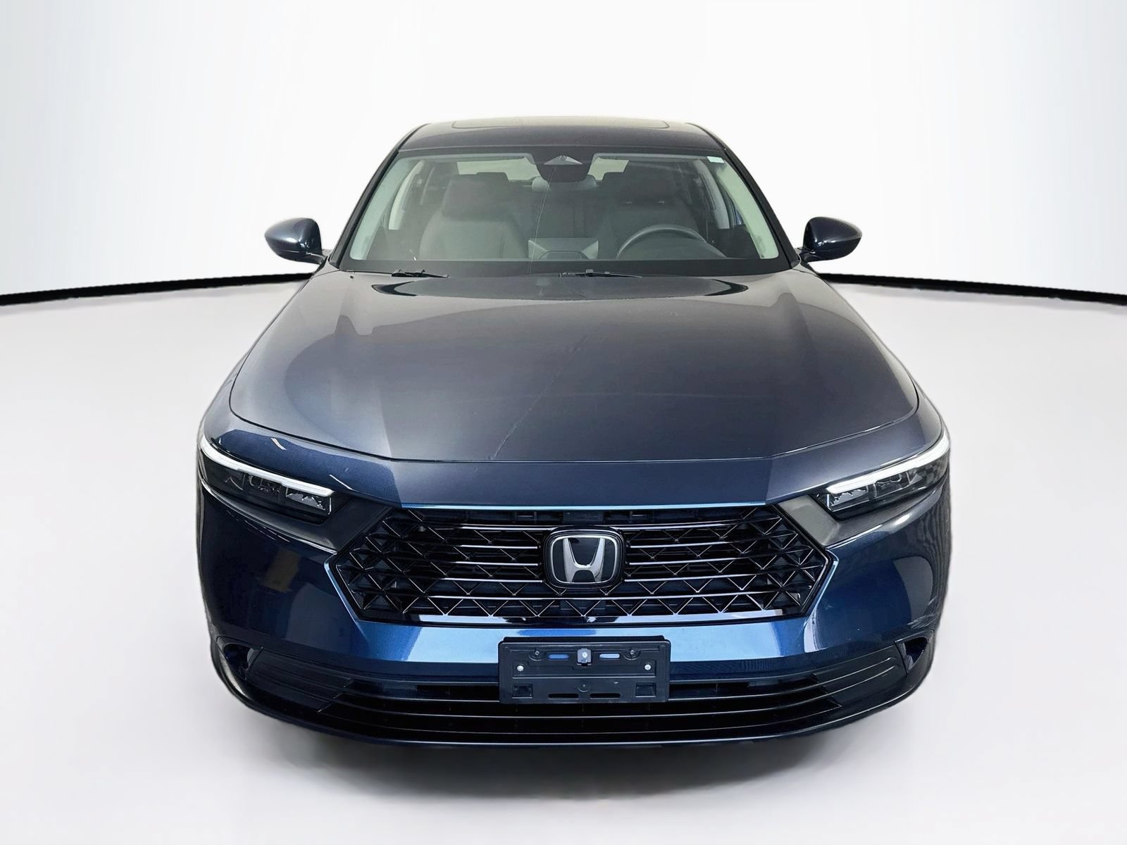 Used 2024 Honda Accord EX image 2