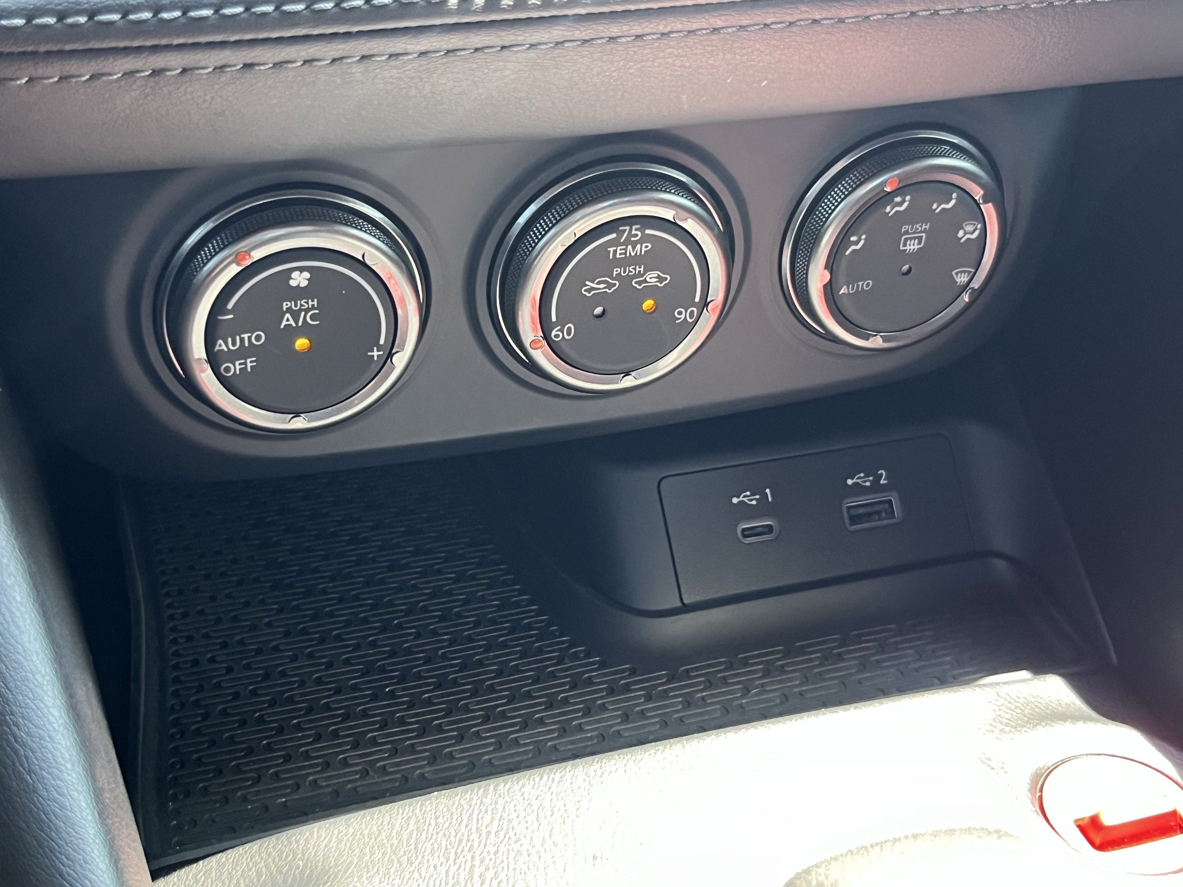 Used 2024 Nissan Z NISMO w/ Floor Mat Package RWD image 27