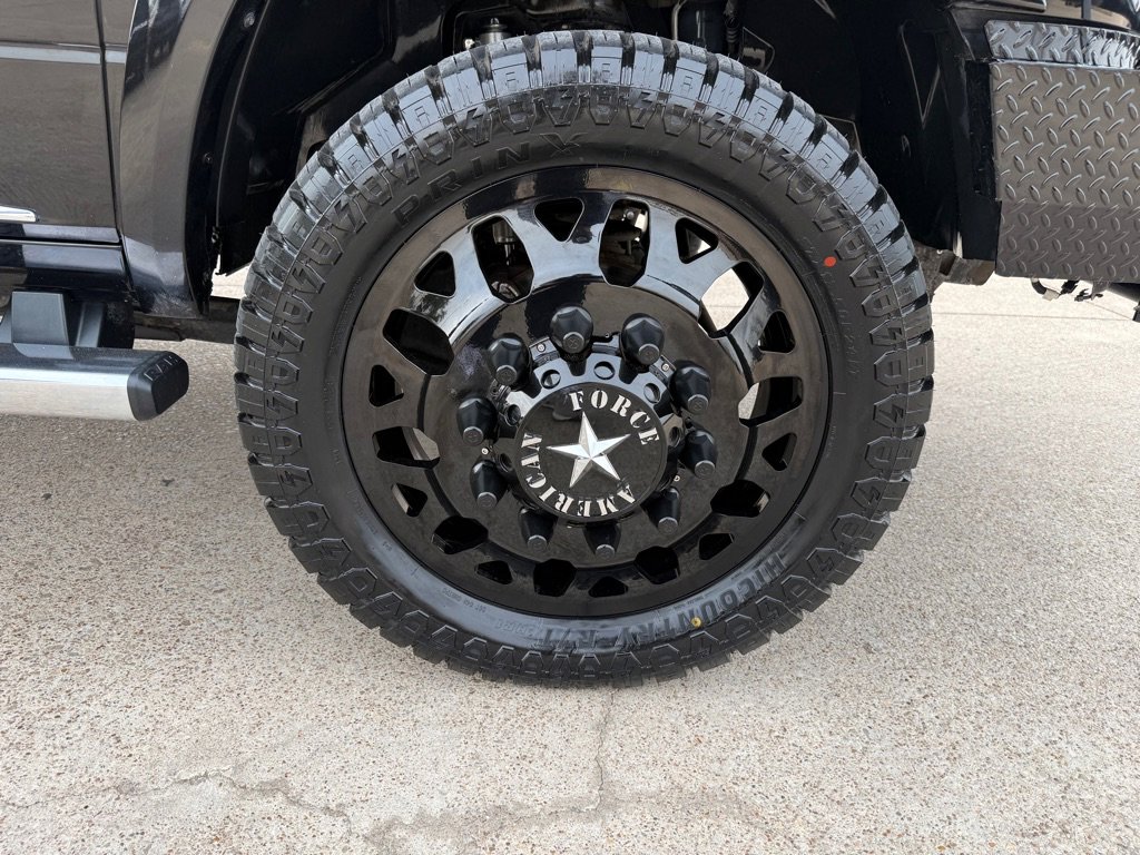 Used 2017 RAM 3500 Laramie Longhorn image 15