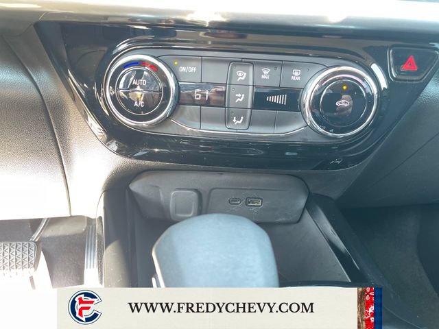 Used 2025 Chevrolet Trax LT FWD image 20